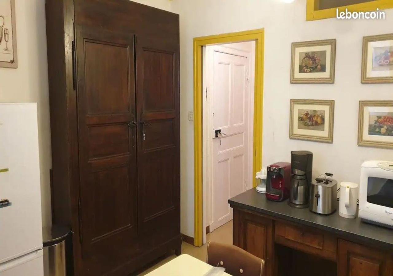 Grand Appartement De Charme Avec Parking Prive Florac Εξωτερικό φωτογραφία